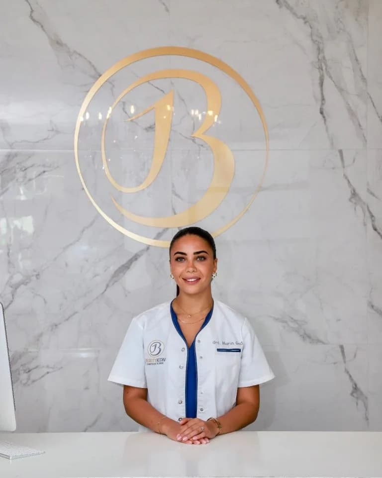 Portretfoto van Drs. Murin Gad, Arts Esthetische Geneeskunde bij Beauty Icon Almere