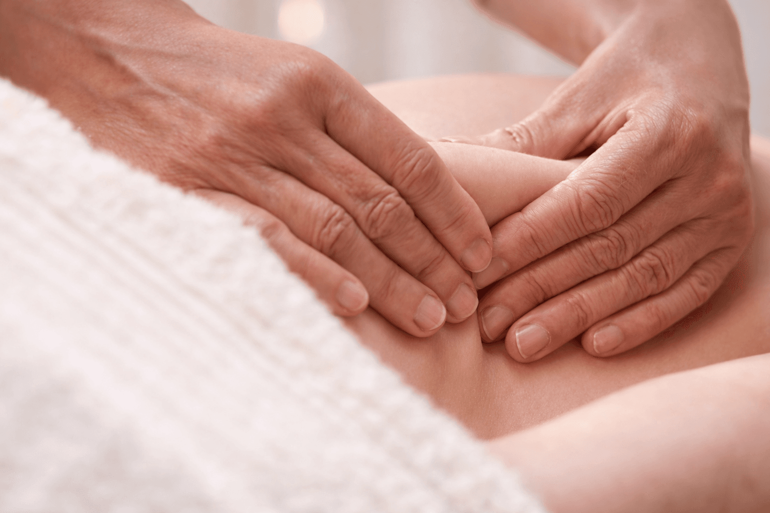 Bindweefsel massage behandeling bij Beauty Icon Almere