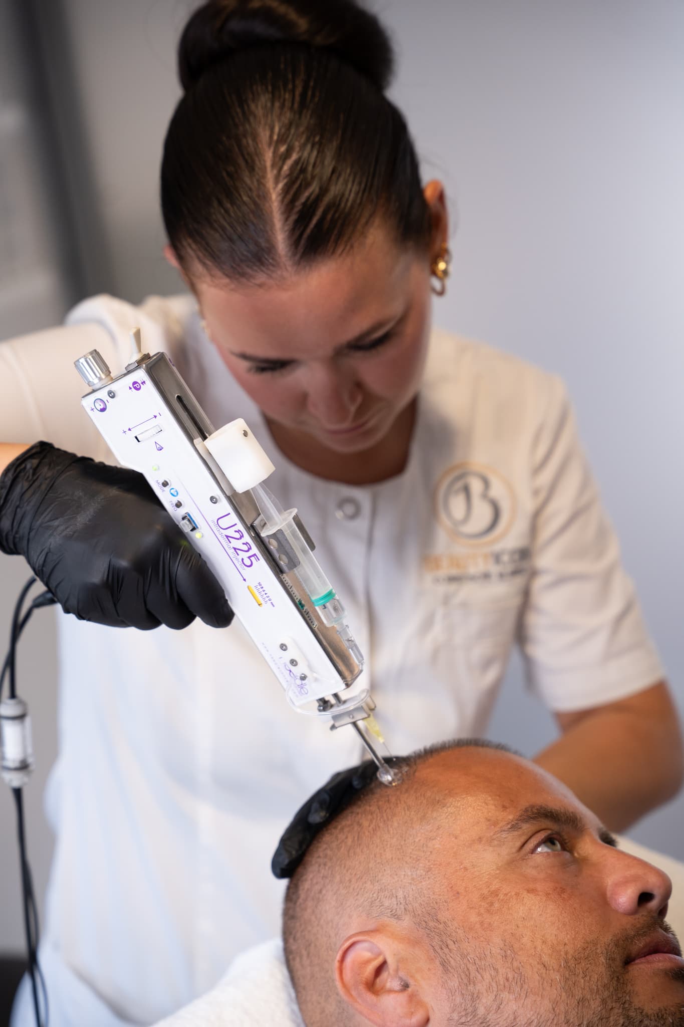 XL hairbooster behandeling bij Beauty Icon Almere